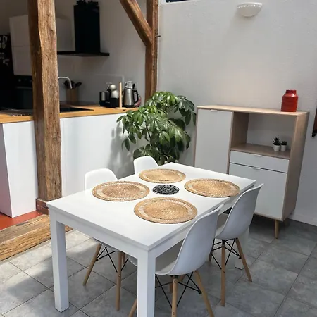 Maison Charmante Avec Exterieur * Λε Μανς