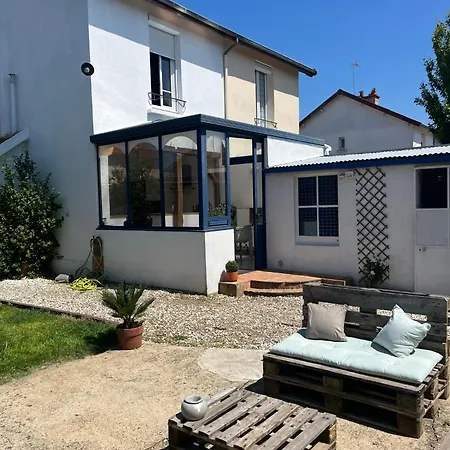 Maison Charmante Avec Exterieur Δωμάτια σε οικογενειακή κατοικία Λε Μανς