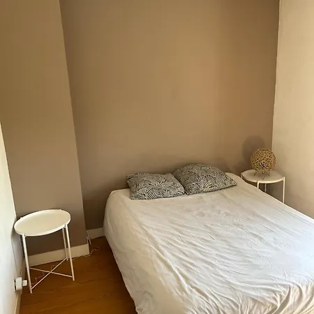 Δωμάτια σε οικογενειακή κατοικία Maison Charmante Avec Exterieur *